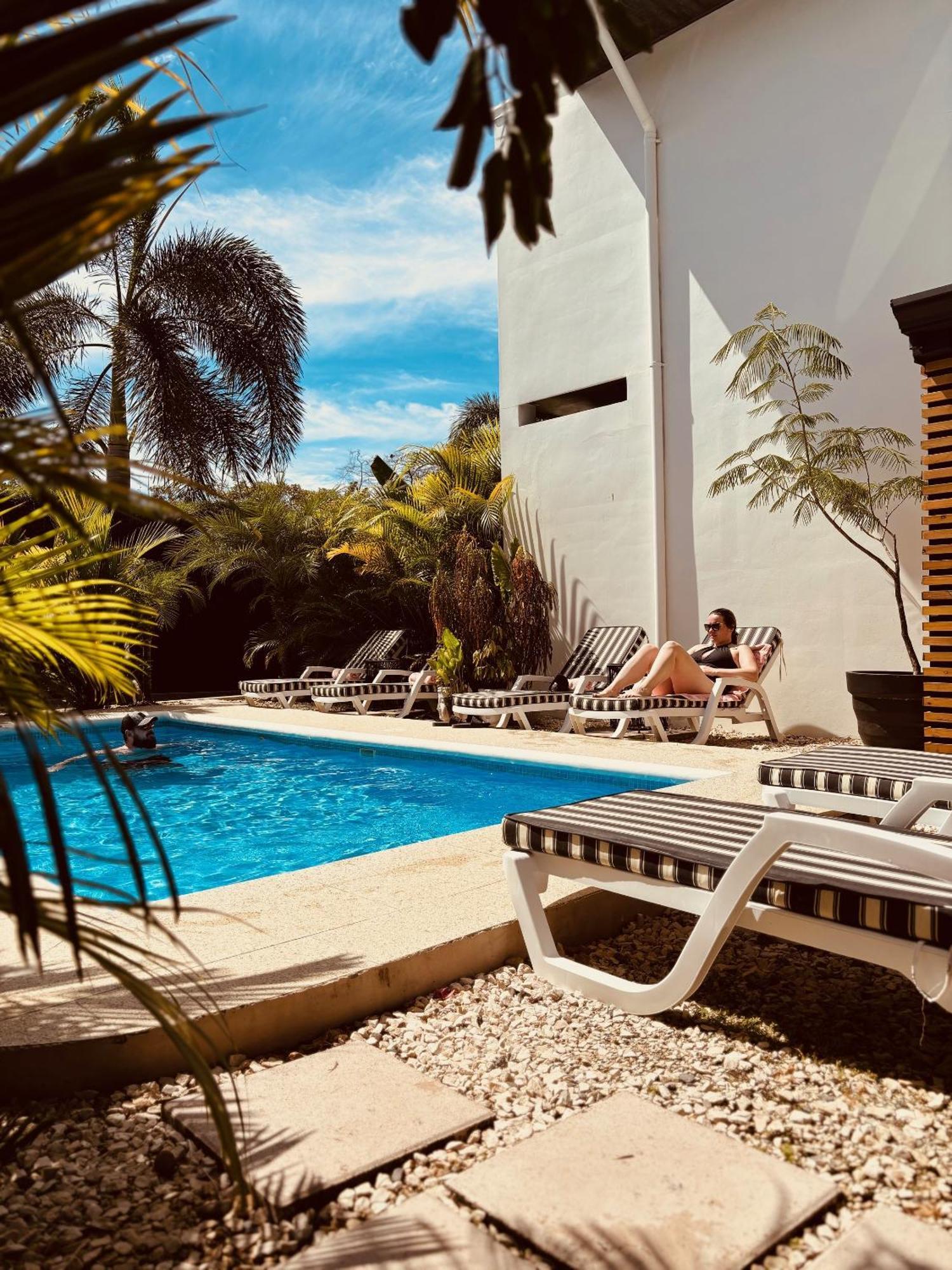 Hotel Daleese Uvita Exterior foto